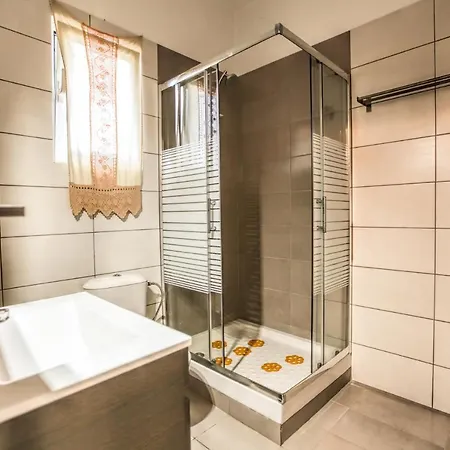 Corner Retro * Τρίκαλα