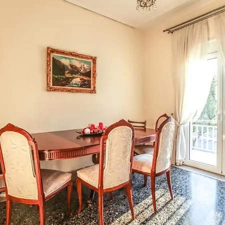 Corner Retro Τρίκαλα