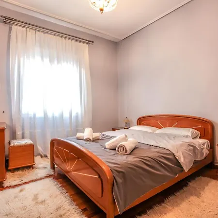Corner Retro Trikala (Thessaly)