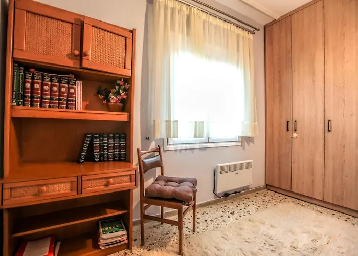 Apartment Corner Retro